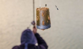 Acuratetea lansarii in pescuitul la feeder